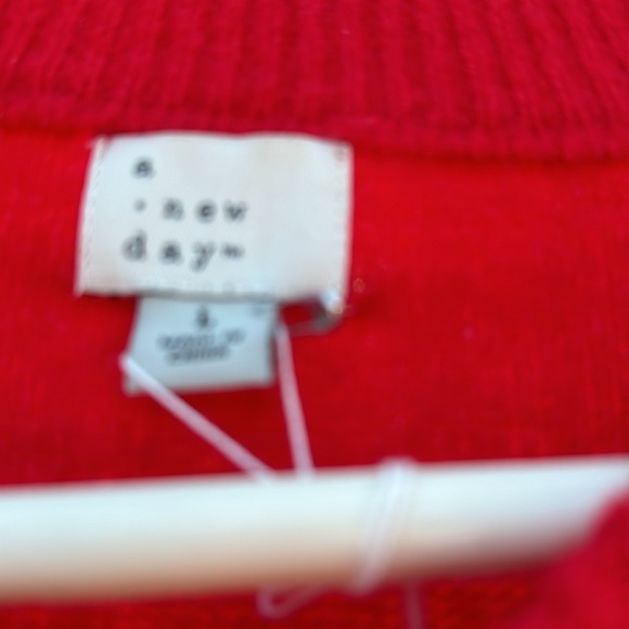 Sweater Weather ! - Picture 3 of 4